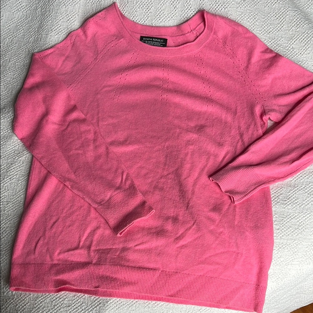 Banana Republic Pink Crew Neck Sweater Soft Knit Casual